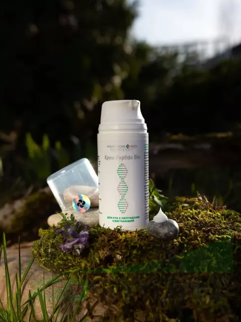 Уход за телом PeptideBio Крем для рук с пептидами смягчающий 100 мл