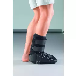 Medi G900s - XL - Реабилитационный укороченный ортез для голеностопного сустава и стопы protect.Walker boot short Ортопедические изделия