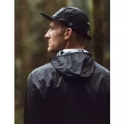 Compressport Куртка Thunderstorm Waterproof 25/75 Black Куртки и Пуховики