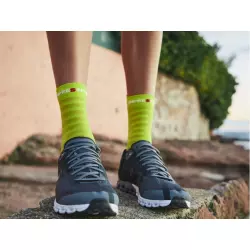 Compressport Носки Run Ultralight High v4 Primerose Компрессионные носки